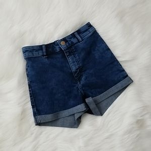 Divided high waisted shorts!!